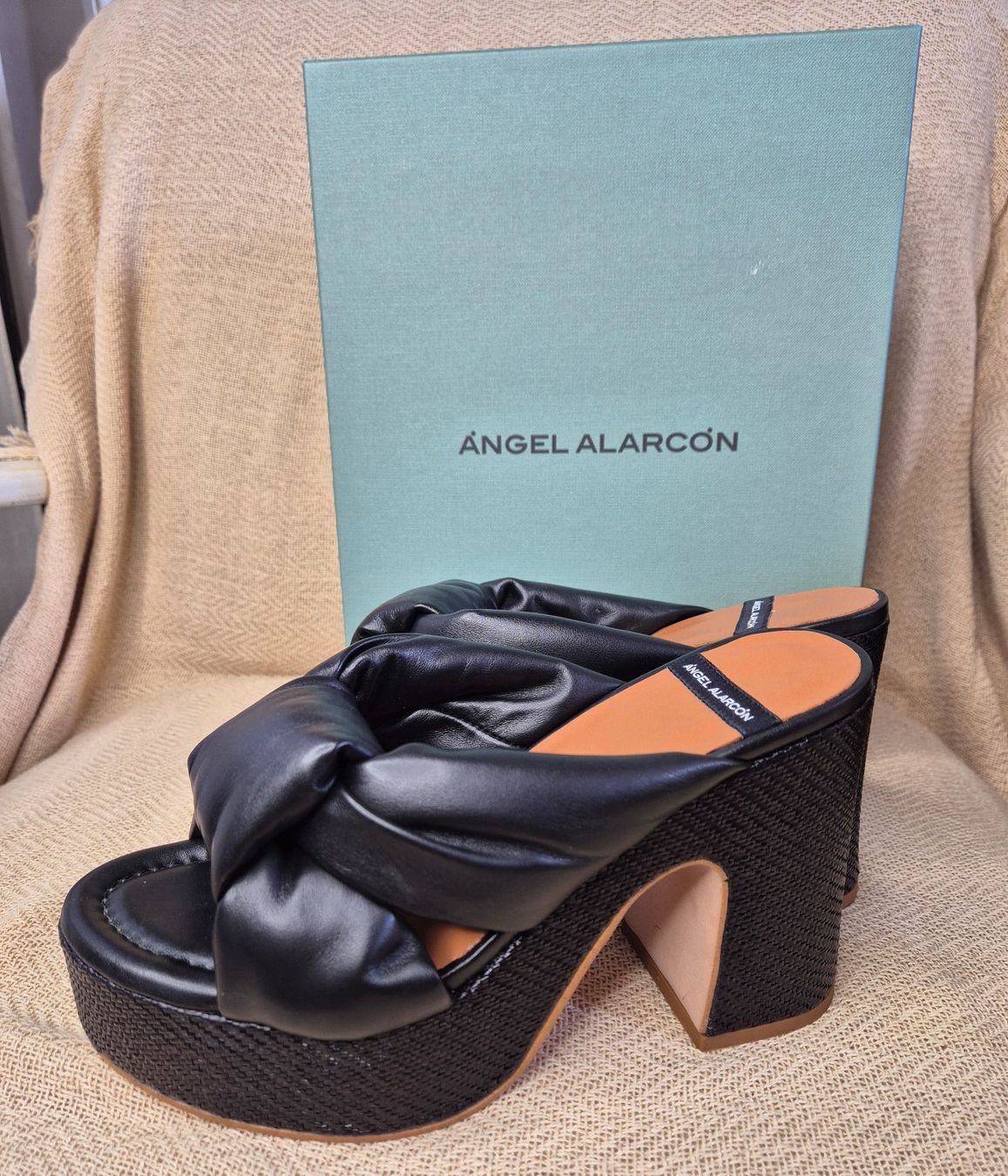 Damenschuhe: Sandalen Angel Alarcon – Neu und originalverpackt aus Leissigen von ali_k9v8 5