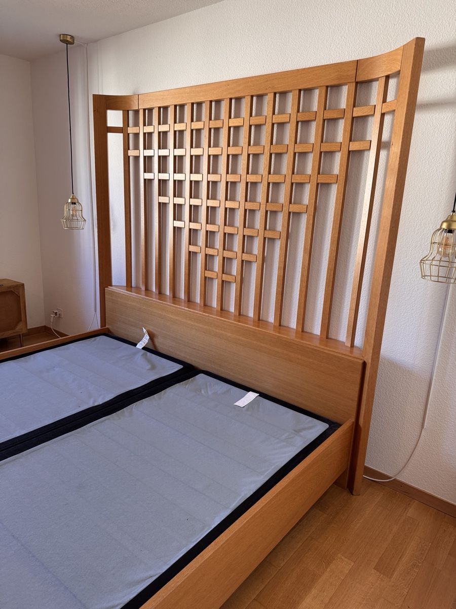 Letti: Massiv Holz Bett inkl oder exklusiv Boxspring Matratze – Usato da Winterthur venduto da Skg123 1