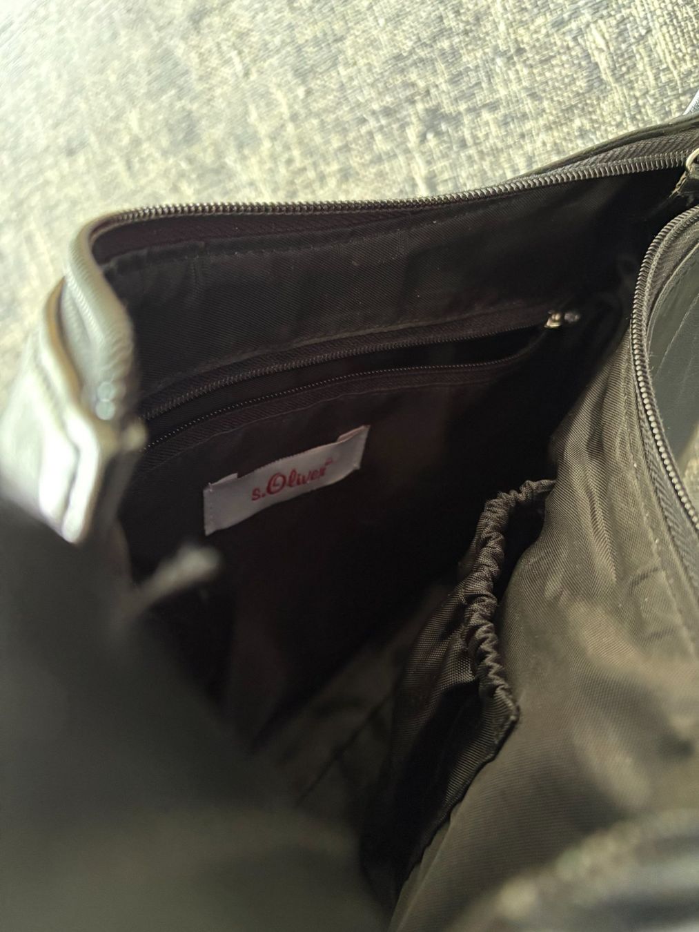 S.Oliver Borse da donna: Handtasche S. Oliver schwarz – Usato da Disentis/Mustér venduto da Lisli_p 3