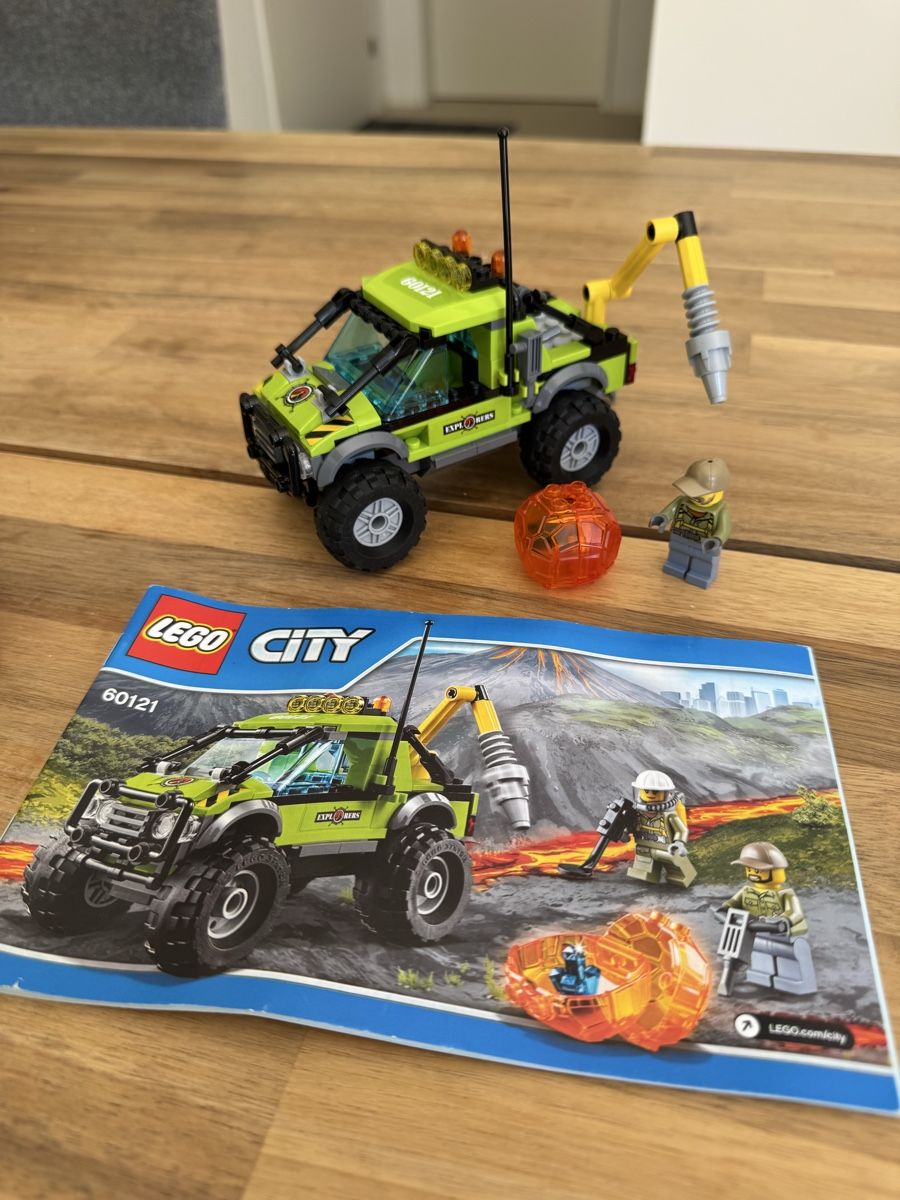 Lego Kit di costruzioni: LEGO City 60120 + 60121 Bundle – Usato da Kilchberg ZH venduto da hen_ml78 2