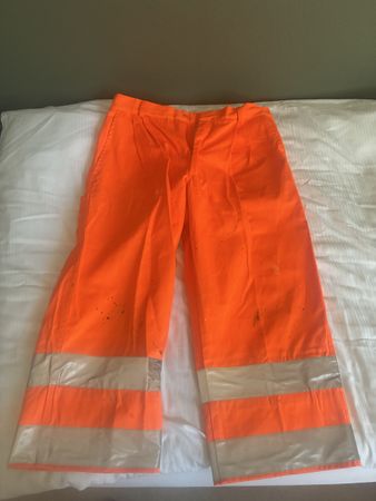 Arbeits-Hose orange reflektierend Grösse M guter Zustand