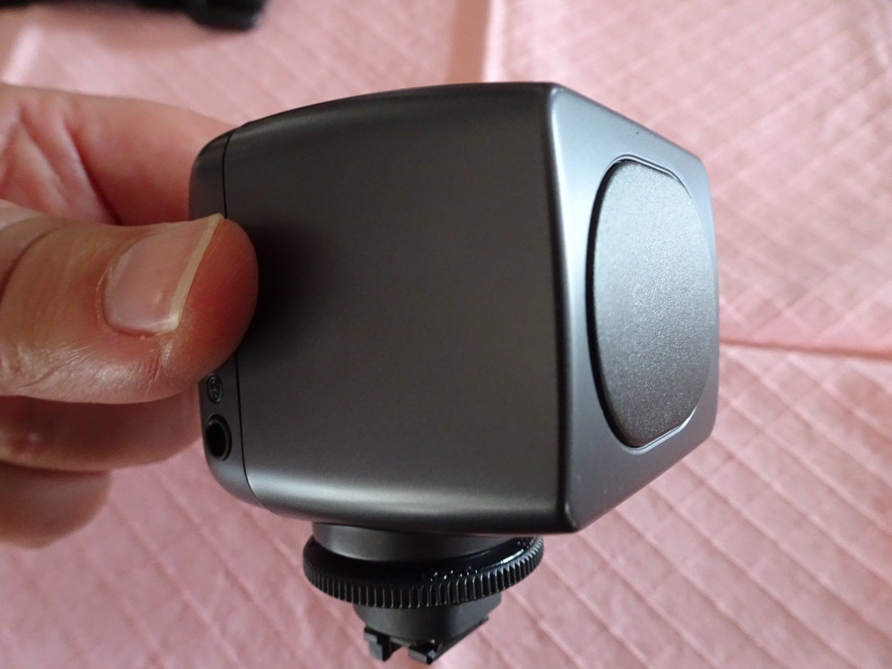 Sony Microphones: Sony Wireless Mikrofon – D'occasion à Oberwangen b. Bern par est_d8gf 3