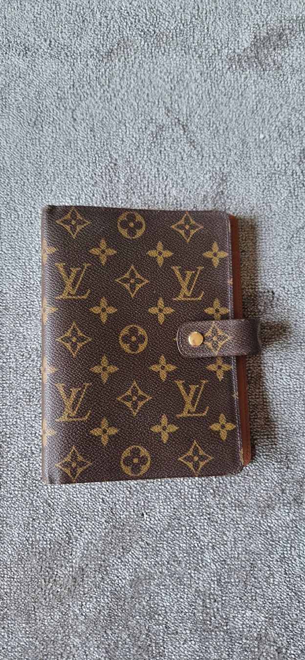 Louis Vuitton Blocchi: Agenda Louis Vuitton – Usato da Vevey venduto da juliusca