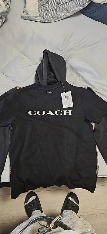 T-shirt: Coach shirt schwarz – Usato da wängi venduto da haa_6pqc 1