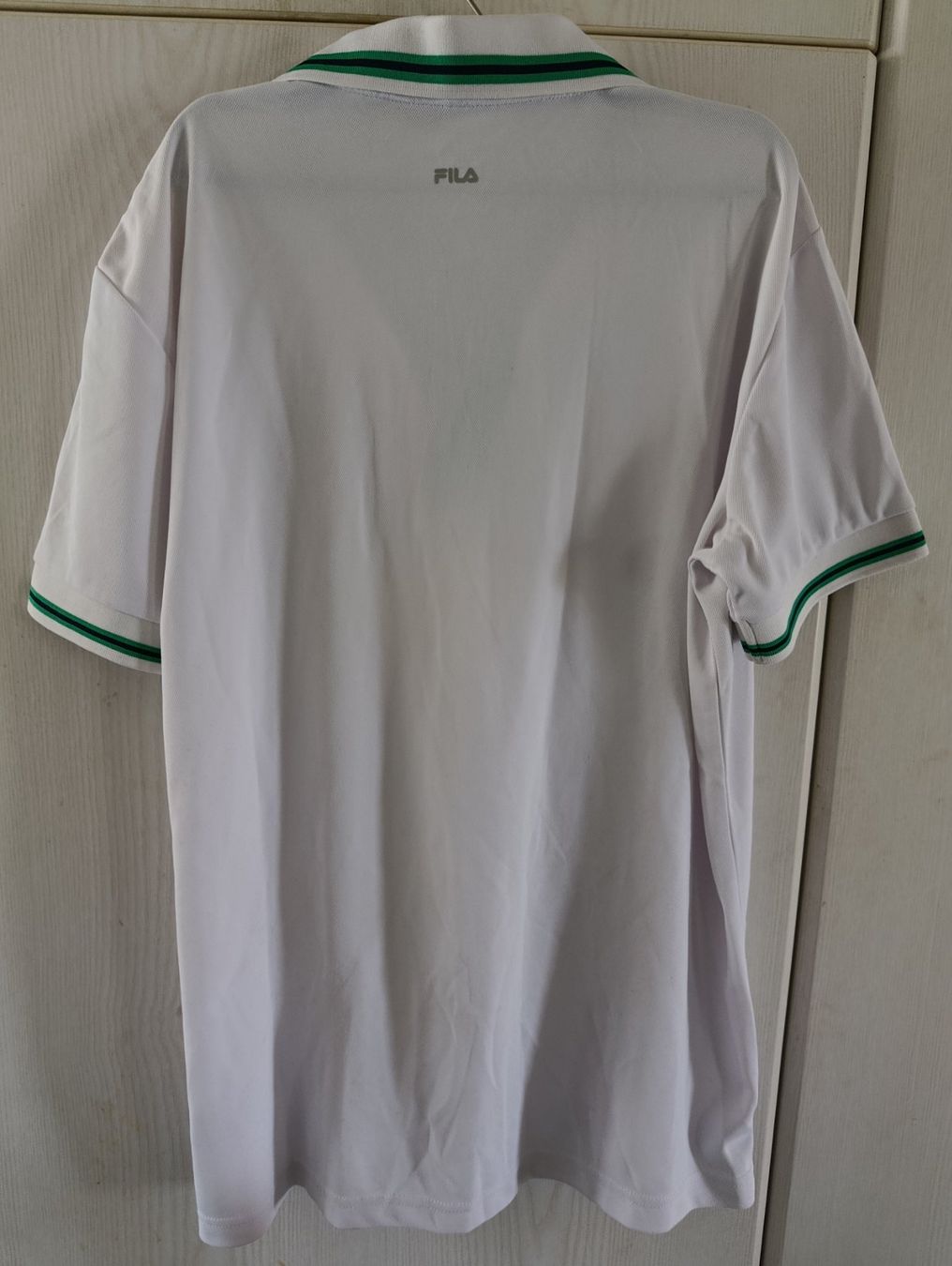 Fila Magliette Polo: FILA Poloshirt Grösse L – Usato da Lengnau BE venduto da Roelul 1