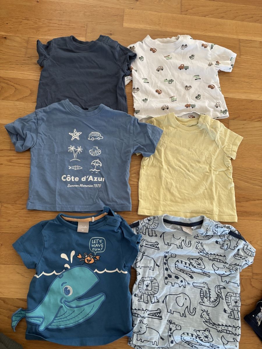 Lotti & Set di vestiti: 6 Tshirts in grösse 68 – Usato da Lyss venduto da Prinzess99