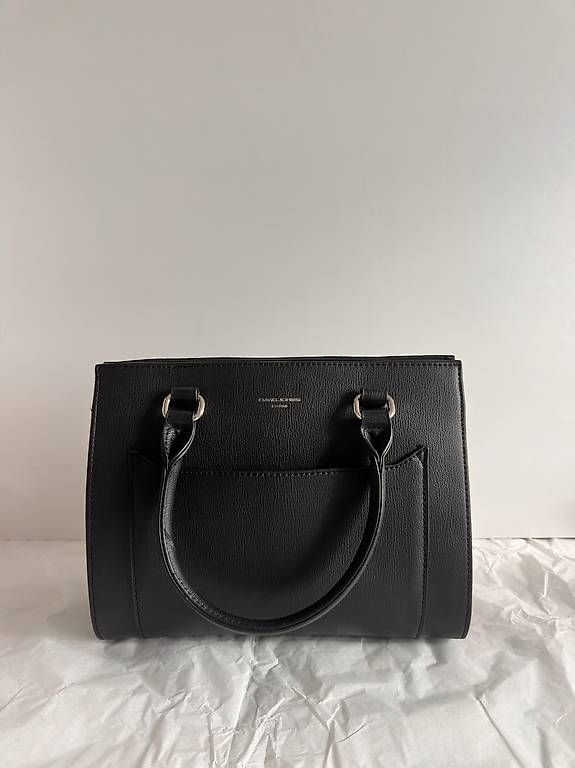 Sacs femmes: Wunderschöne praktische Handtasche  – Neuf avec emballage d'origine à Zürich par MaxZurich