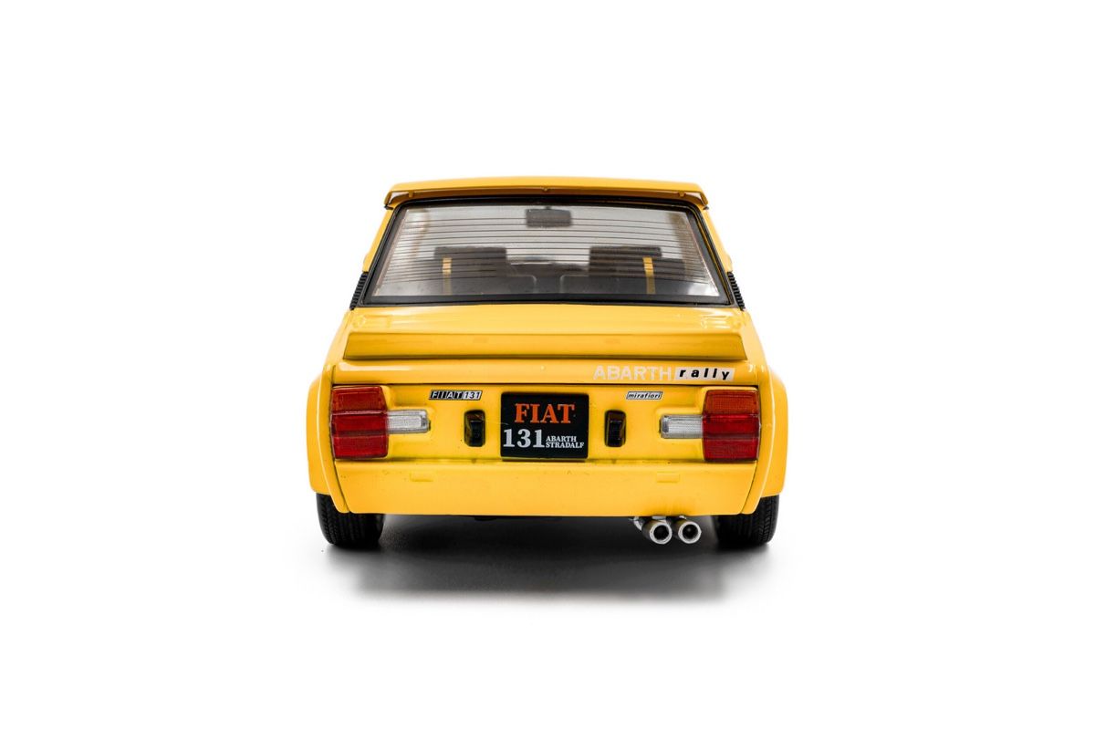 Abarth Modellini d'auto: FIAT 131 ABARTH 1980 MASSSTAB 1:18 – Nuovo e nell'imballaggio originale da Erlenbach im Simmental venduto da Model_box 3