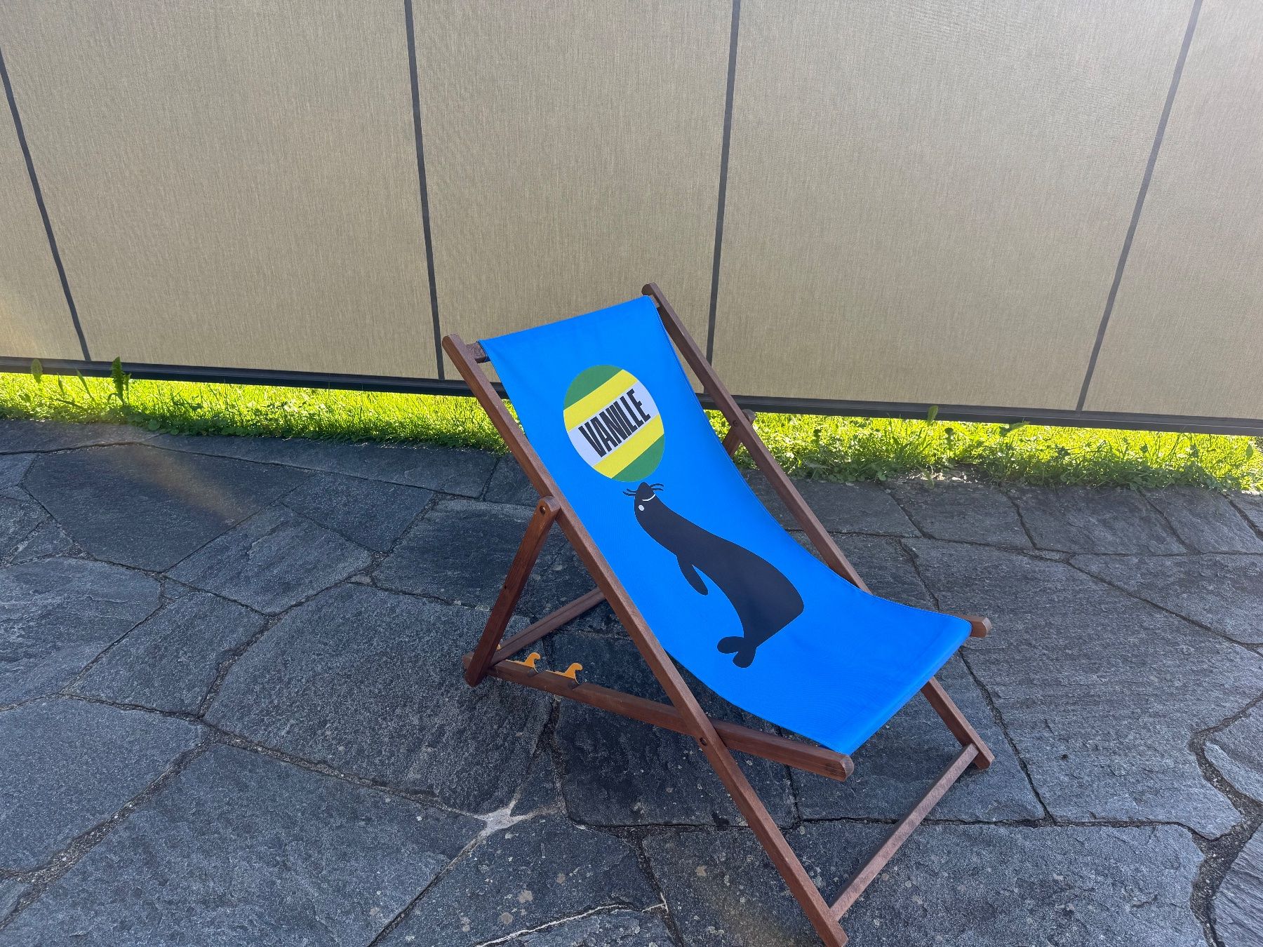 Stühle: Klapp-Sonnenstuhl Migros Seelöwe – Neu (gemäss Beschreibung) aus Kestenholz von cvx_889vv