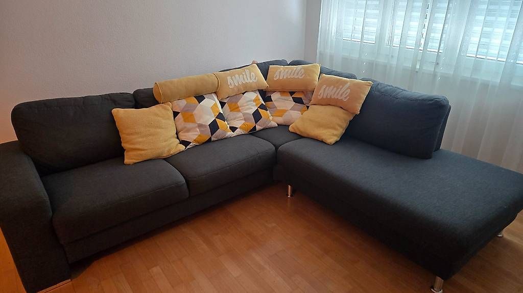 Divani: GÜNSTIG Ecksofa antrazit – Usato da Wagen venduto da A.Eglauf