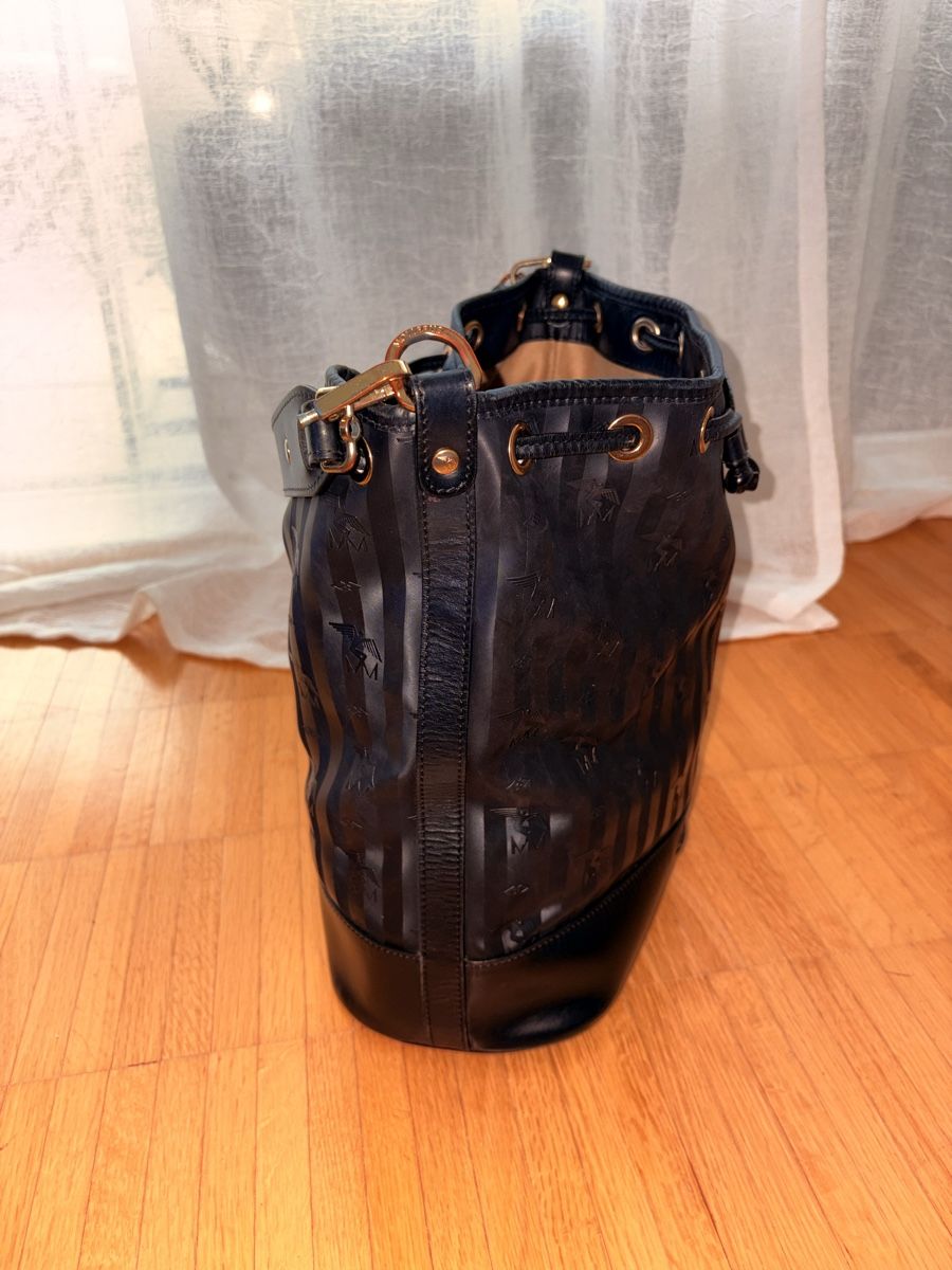 Maison Mollerus Borse da donna: Mollerus Beuteltasche schwarz – Usato da Winterthur venduto da Davidloetscher 1
