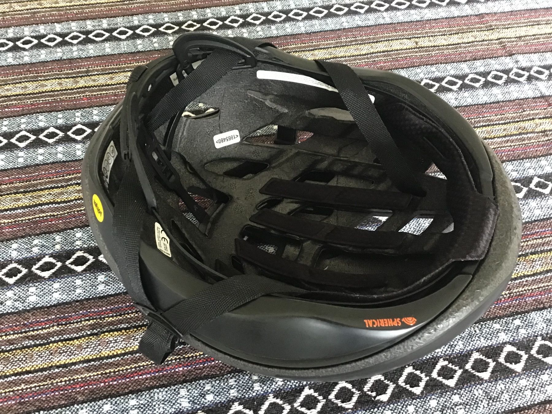 Giro Helme: Giro Eclipse Spherical ab CHF 20 – Gebraucht aus Cagiallo von Sjeffrey 1
