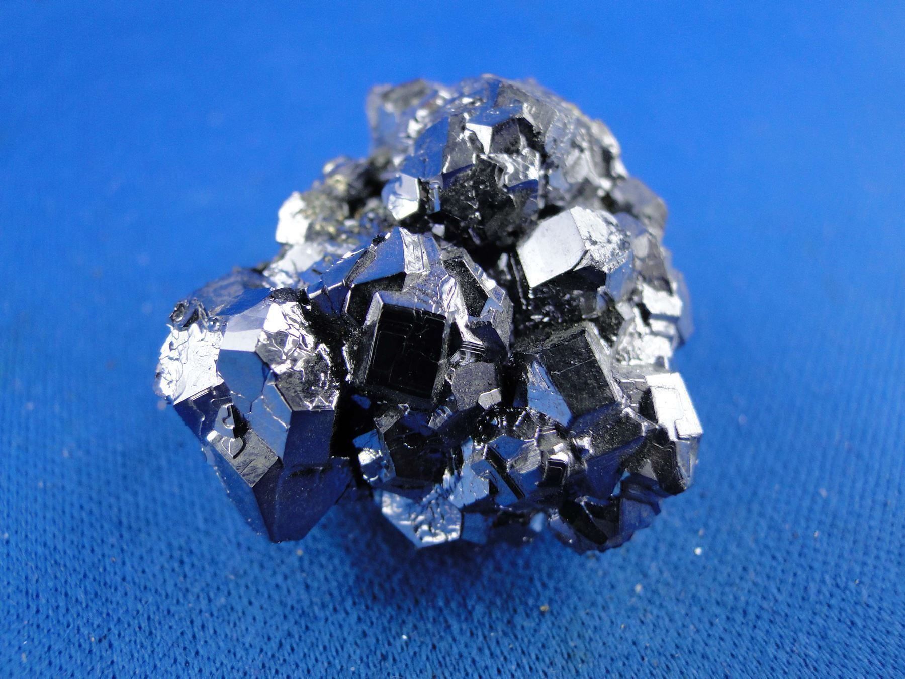 Minerali & Pietre curative: Galena – Usato da Schinznach Bad venduto da Demerald 5
