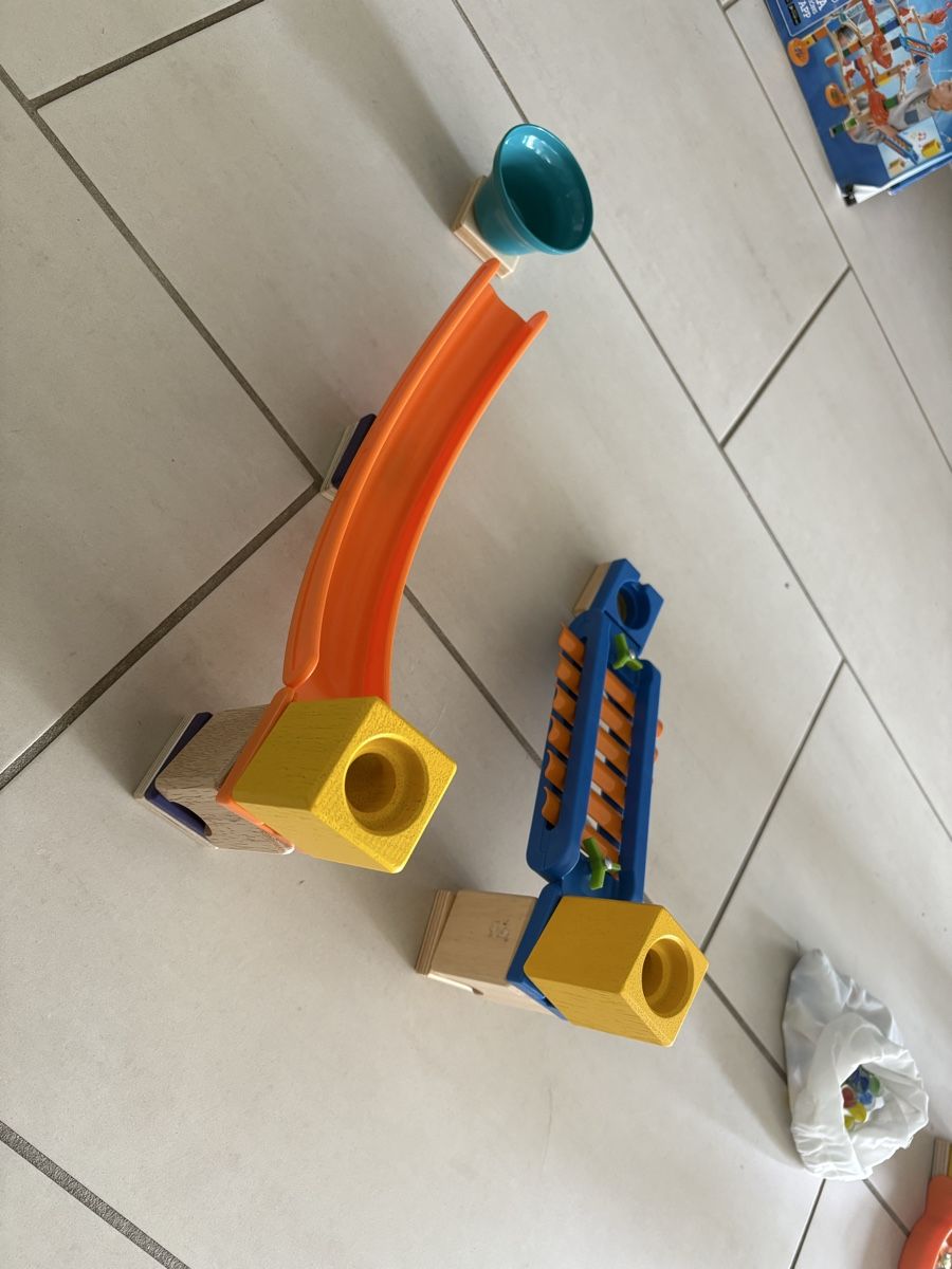 Quadrilla Spielzeuge: Quadrilla Kugelbahn E6024 inkl. 2 Zusatzsets – Gebraucht aus Oberengstringen von Sulalu 4