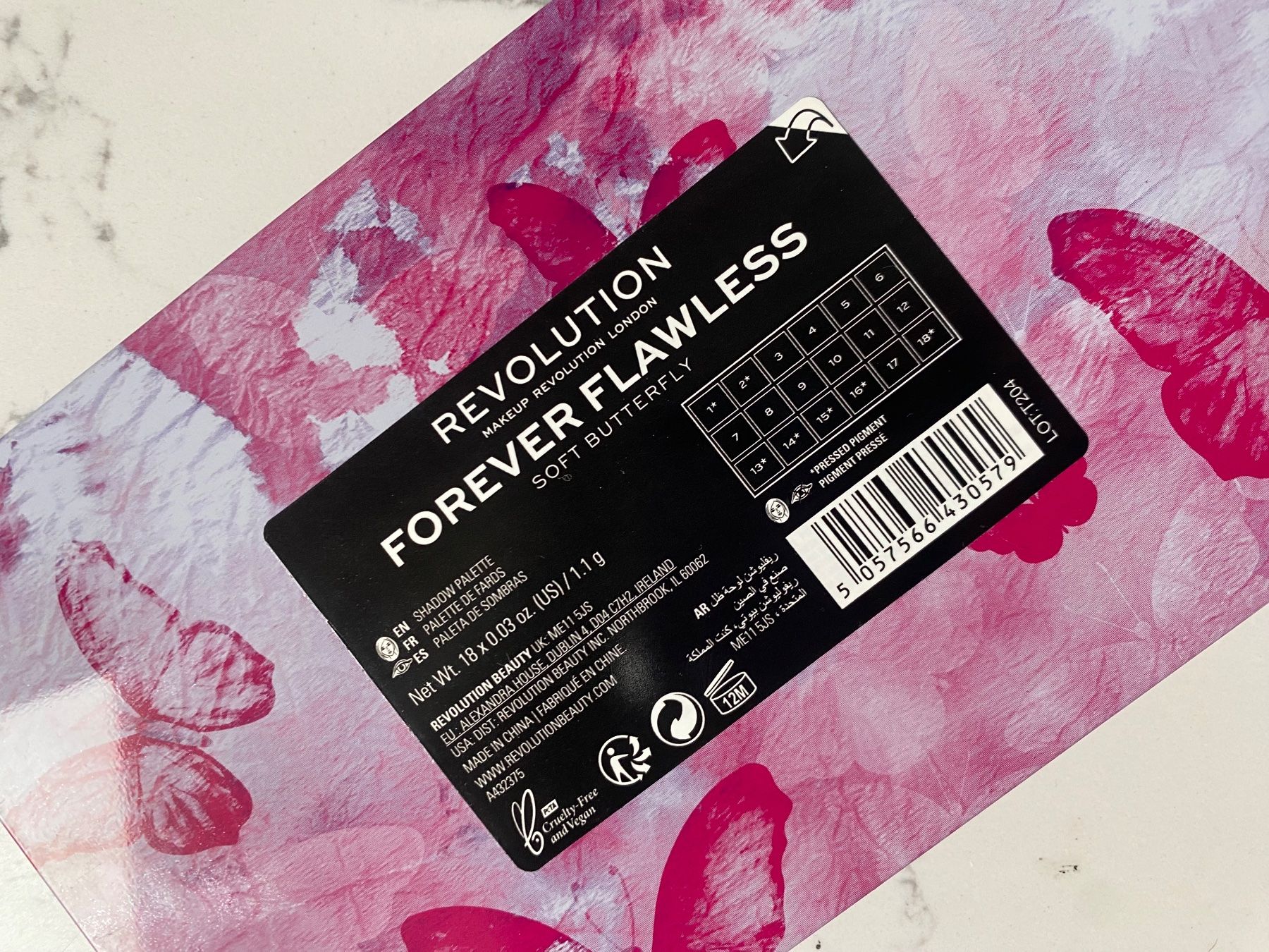 Make-up: Palette Soft Butterfly - Makeup Revolution – Gebraucht aus Chavannes-près-Renens von elobrgs 2