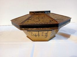 Rare Antike Asiatische Blech-Dose 7 - eckig Drachenmotiv