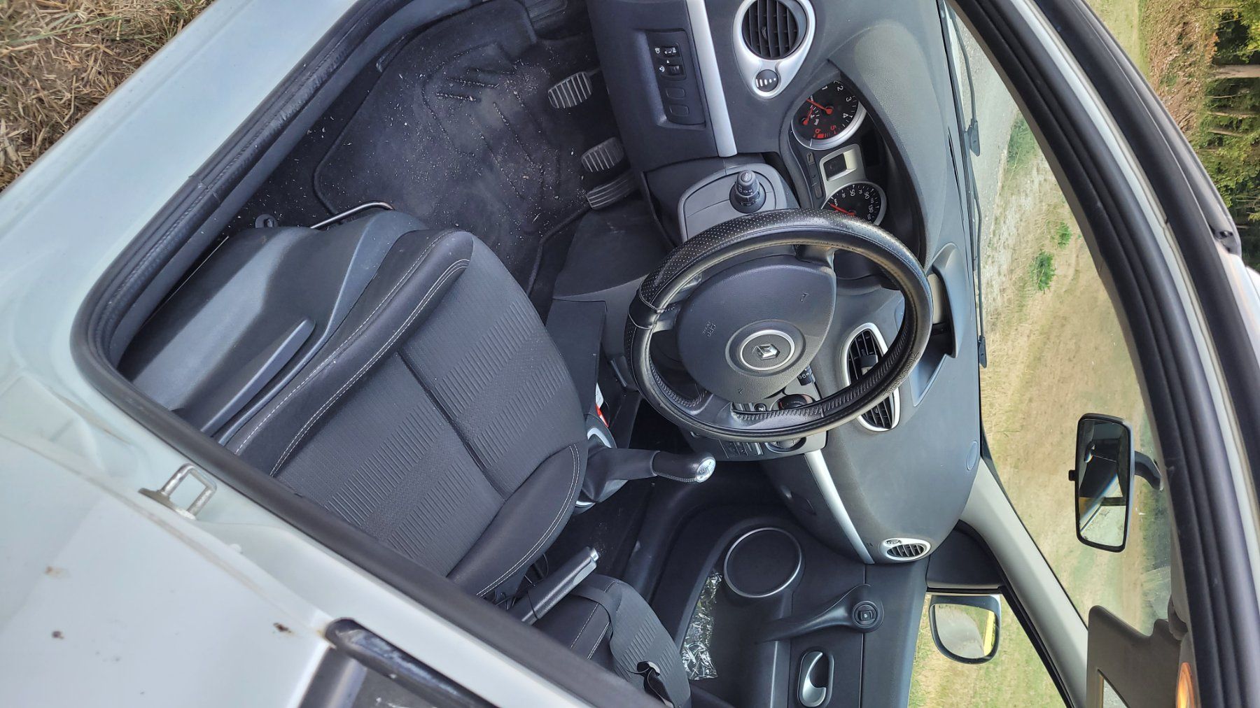 Renault Autos: Renault Clio – Gebraucht aus Brugg AG von Ela_Obi 4