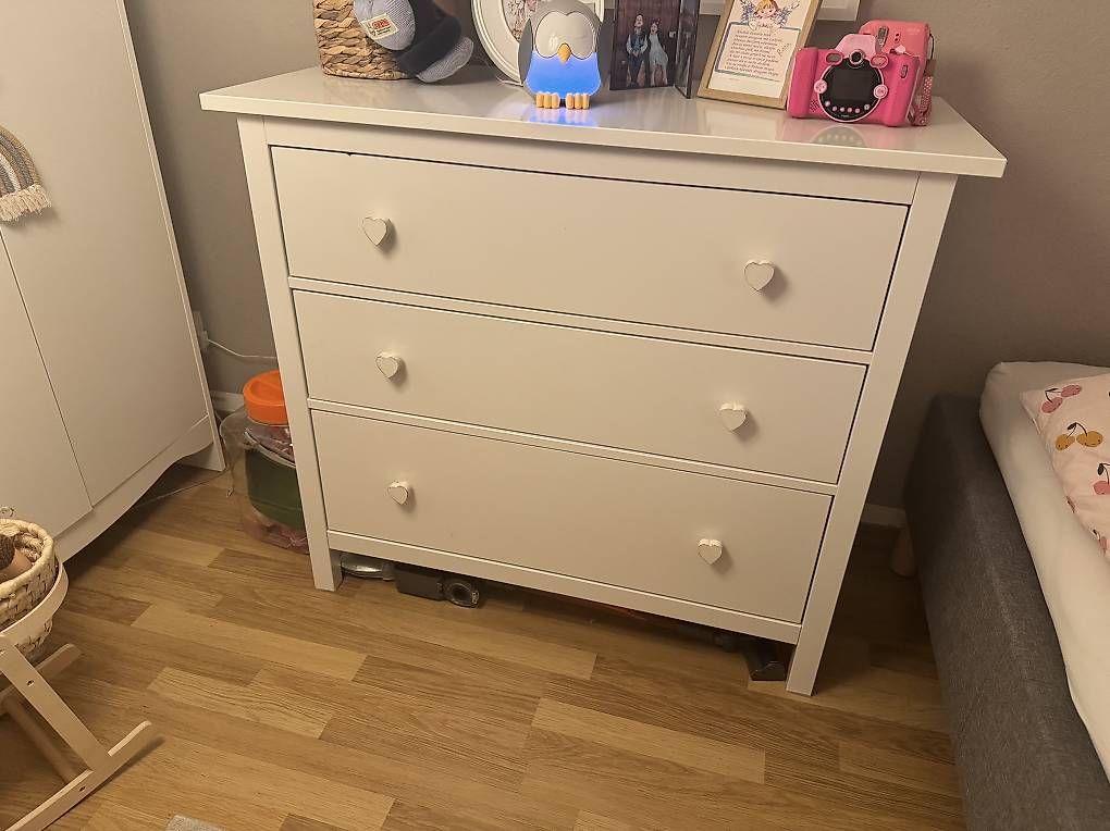 Ikea Kommoden: Hemnes Kommode – Gebraucht aus Thalwil von Lelov