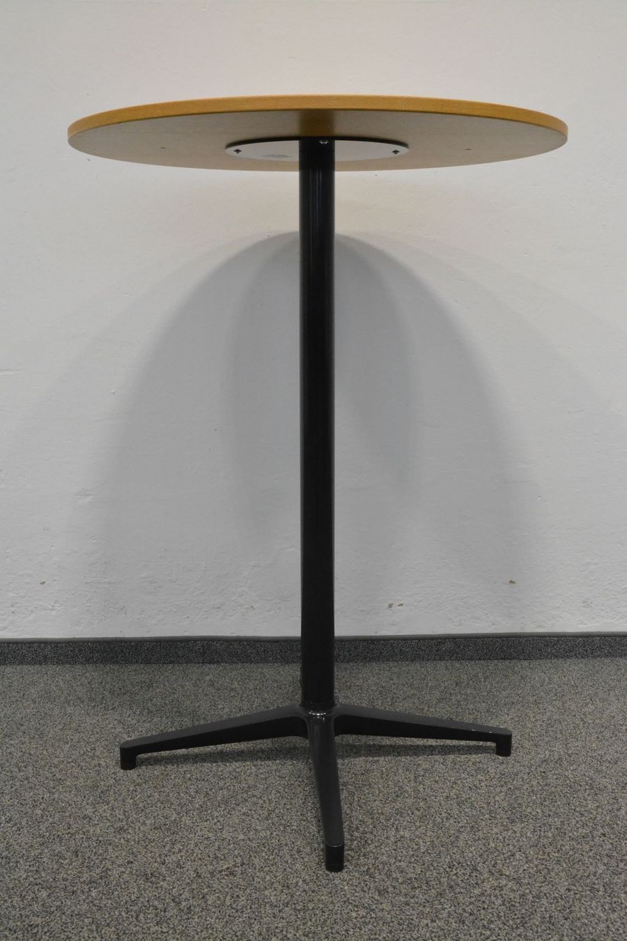 Vitra Tavoli: Vitra Bistro Table Stehtisch – Usato da Schönenwerd venduto da mcofficeshop 3