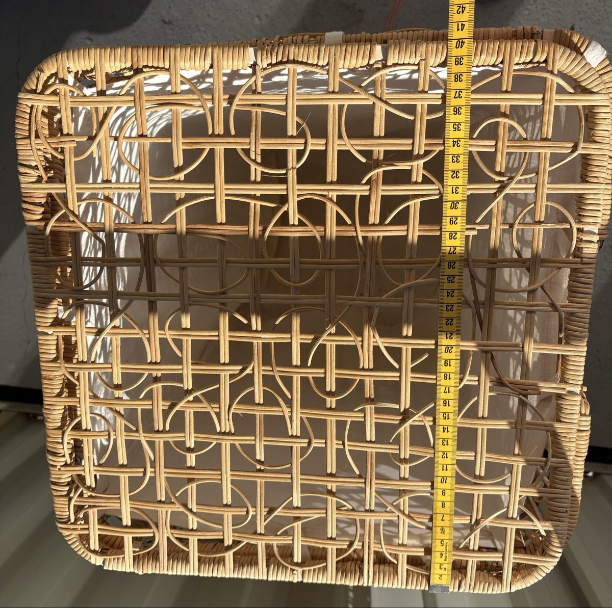 Pfister Cesti per biancheria: Wäschekorb aus Rattan  – Usato da Zürich venduto da AnaMK 4