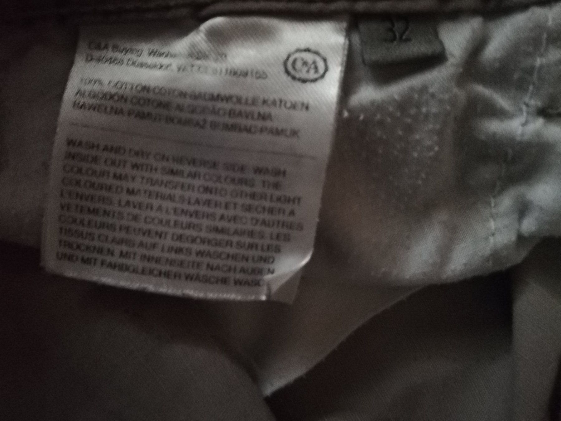 C&A Pantaloni: Herren Bermudas Gr. 32 beige – Usato da Starrkirch-Wil venduto da Mambostar 2