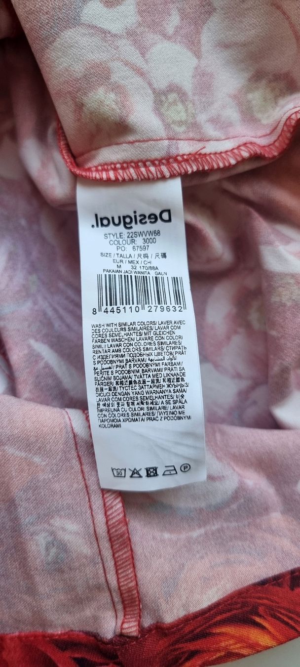 Desigual Vestiti: Desigual Minikleid - rote Rosen – Usato da Zwingen venduto da sinarp2 2
