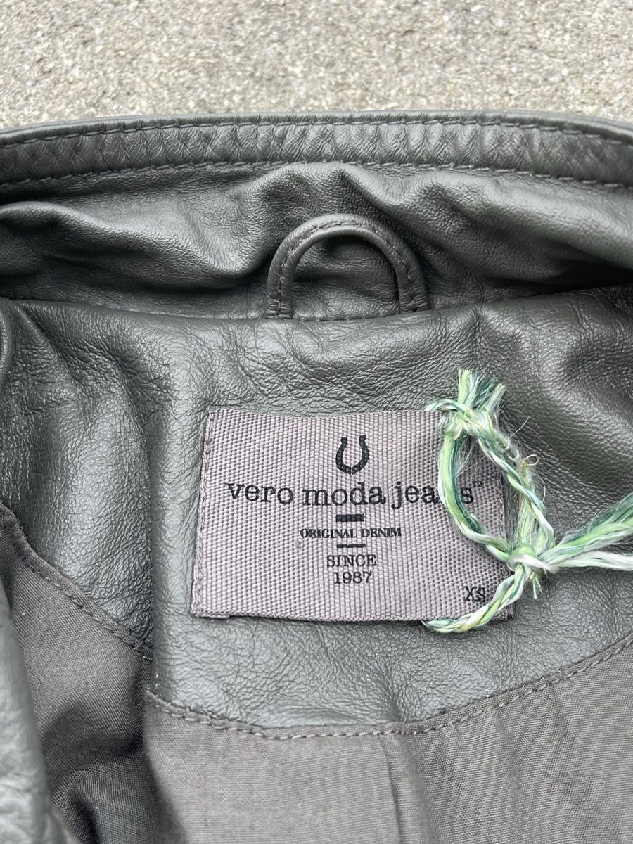 Giacche: Graue echt Leder Jacke  – Usato da Orpund venduto da Mariiam.ji 3