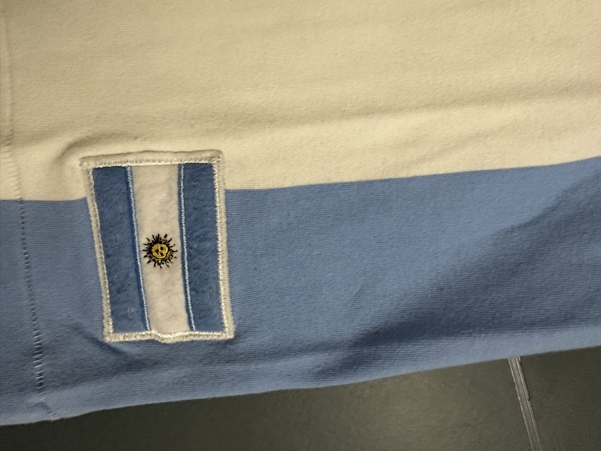 Puma T-shirt: T-shirt ARGENTINIEN – Usato da Ennetbaden venduto da kloter6 4