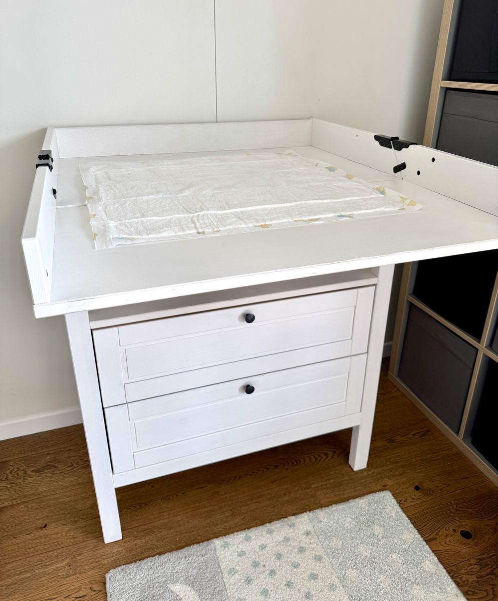 Ikea Fasciatoi & Accessori: Wickeltisch / -kommode Sundvik – Usato da Rüttenen venduto da Nomoou