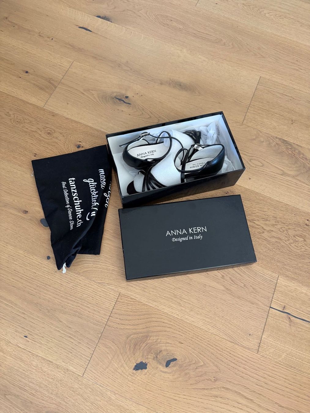 Chaussures femmes: Tanzschuhe 38 – D'occasion à Zezikon par male81 1