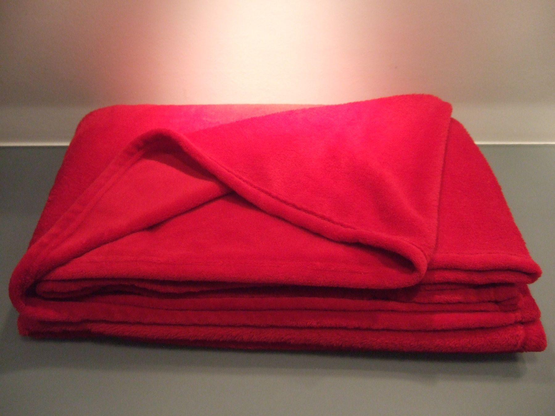 Micasa Coperte: Fleecedecke, Kuscheldecke, 200 x 150 cm – Usato da Mörschwil venduto da paecklitante