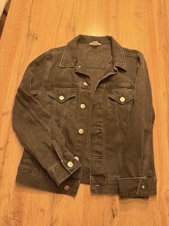 Schicke Jeansjacke von H&M, Grösse 34, neuwertig