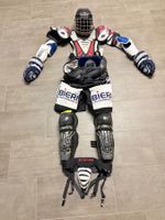 Komplette Eishockeyausrüstung
