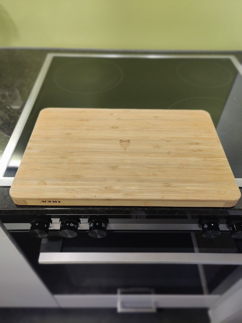 Ikea Schneidebrett aus Bambus (D'occasion)  Limpach pour CHF 0.1  avec  livraison | Acheter sur Ricardo