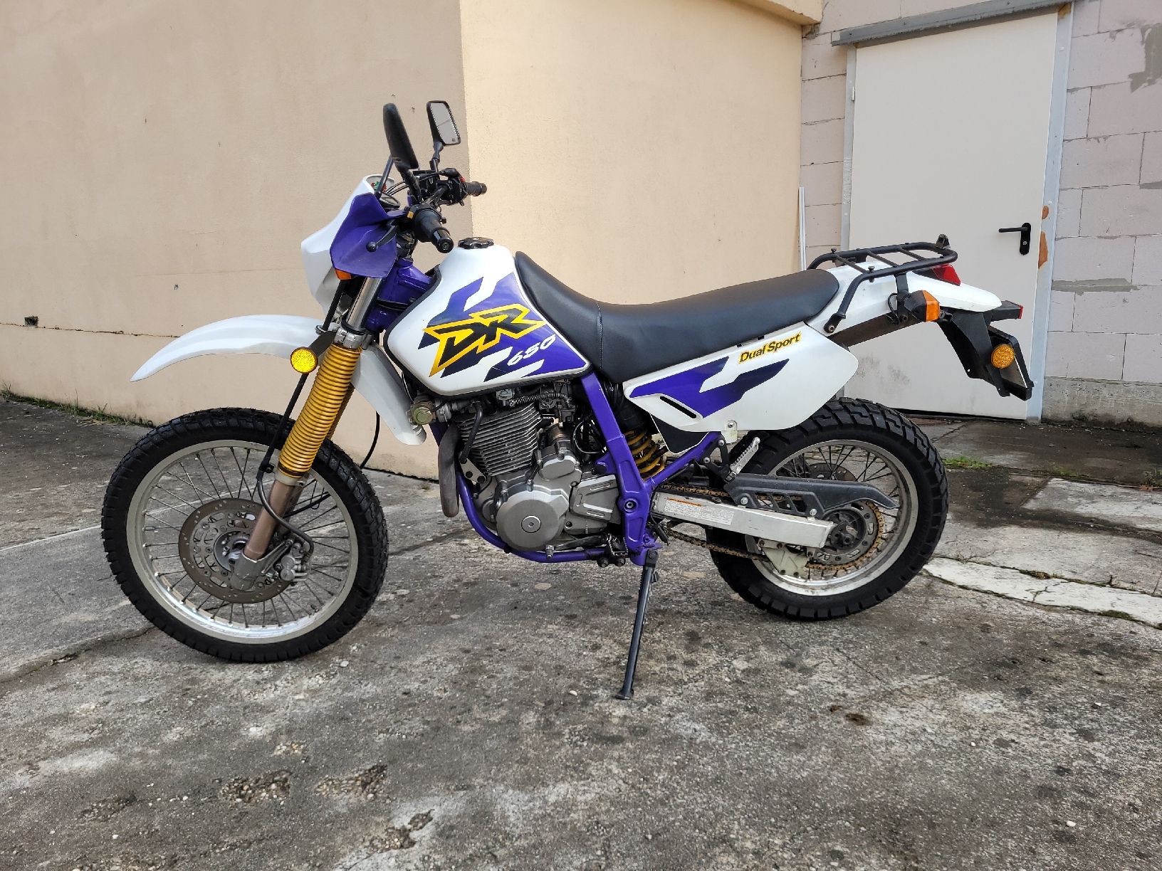 Suzuki Enduro: Suzuki 650DR – Gebraucht aus Laufen von Nachlasverkauf 2