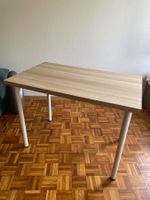 Linnmon Schreibtisch