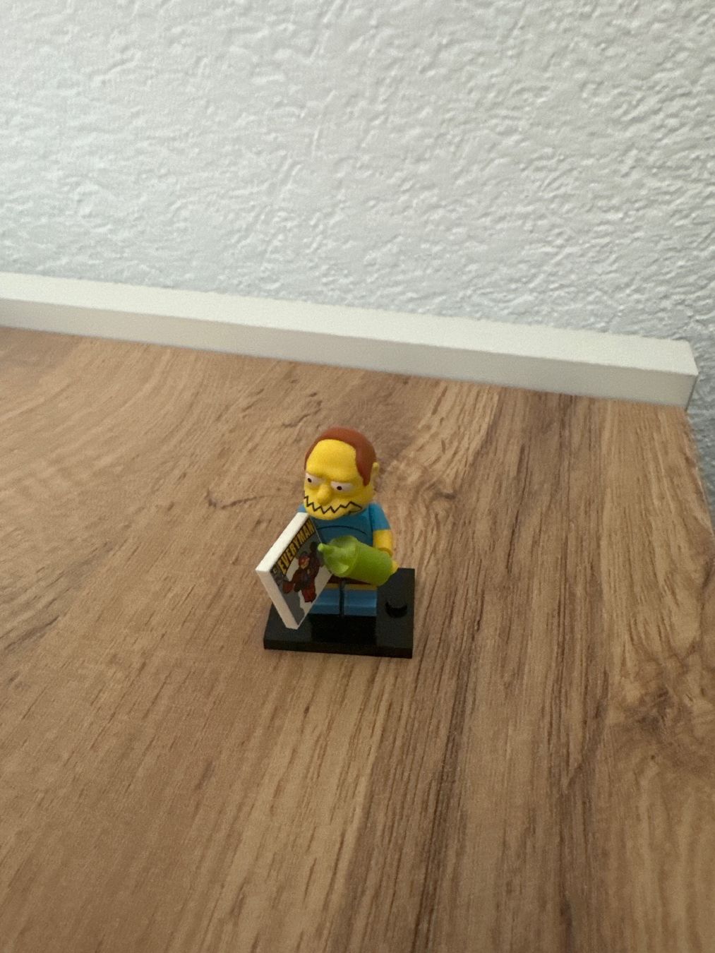 Lego Kit di costruzioni: Lego Minifigures Simpsons 2 - Comicbuchverkäufer – Usato da St-Légier-Chiésaz venduto da Fabmich93