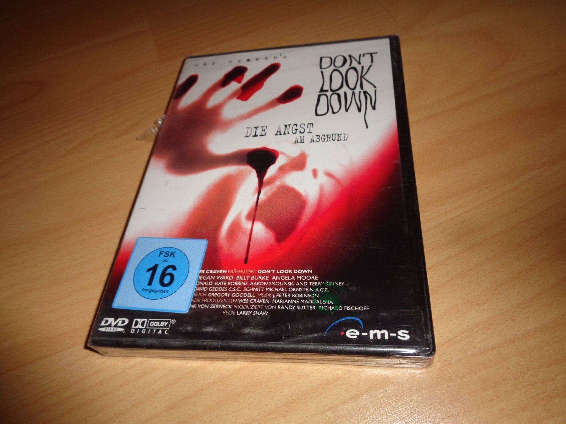 Alle DVDs: Don't Look Down - Die Angst am Abgrund DVD NEUWARE – Neu und originalverpackt aus Olten von Disc-Verkauf 1