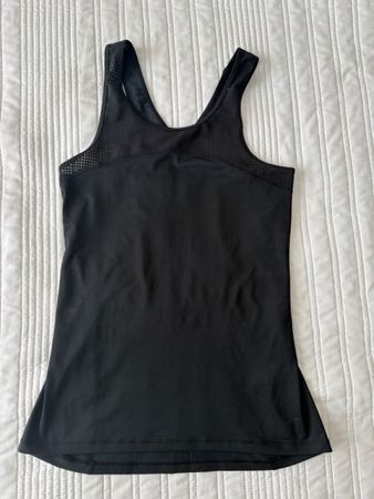 Nike Pro Hypercool Damen Top Gr. S Schwarz Sport Fitness Som