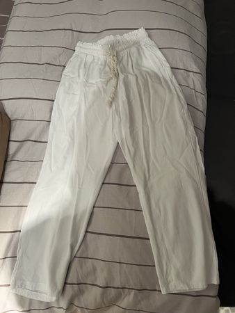 Leinenhose mit Kordelzug Grösse 36
