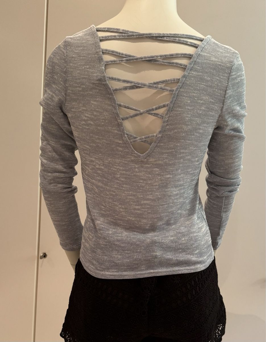 Maglioni & Felpe: Pull Femme Dos Croisé Sexy - Taille S-36 – Nuovo (secondo la descrizione) da Genève venduto da flocon06 3