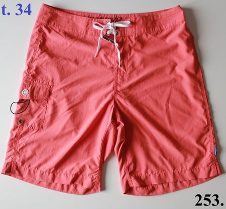 Short de bain Honolua t. 34        NEU!