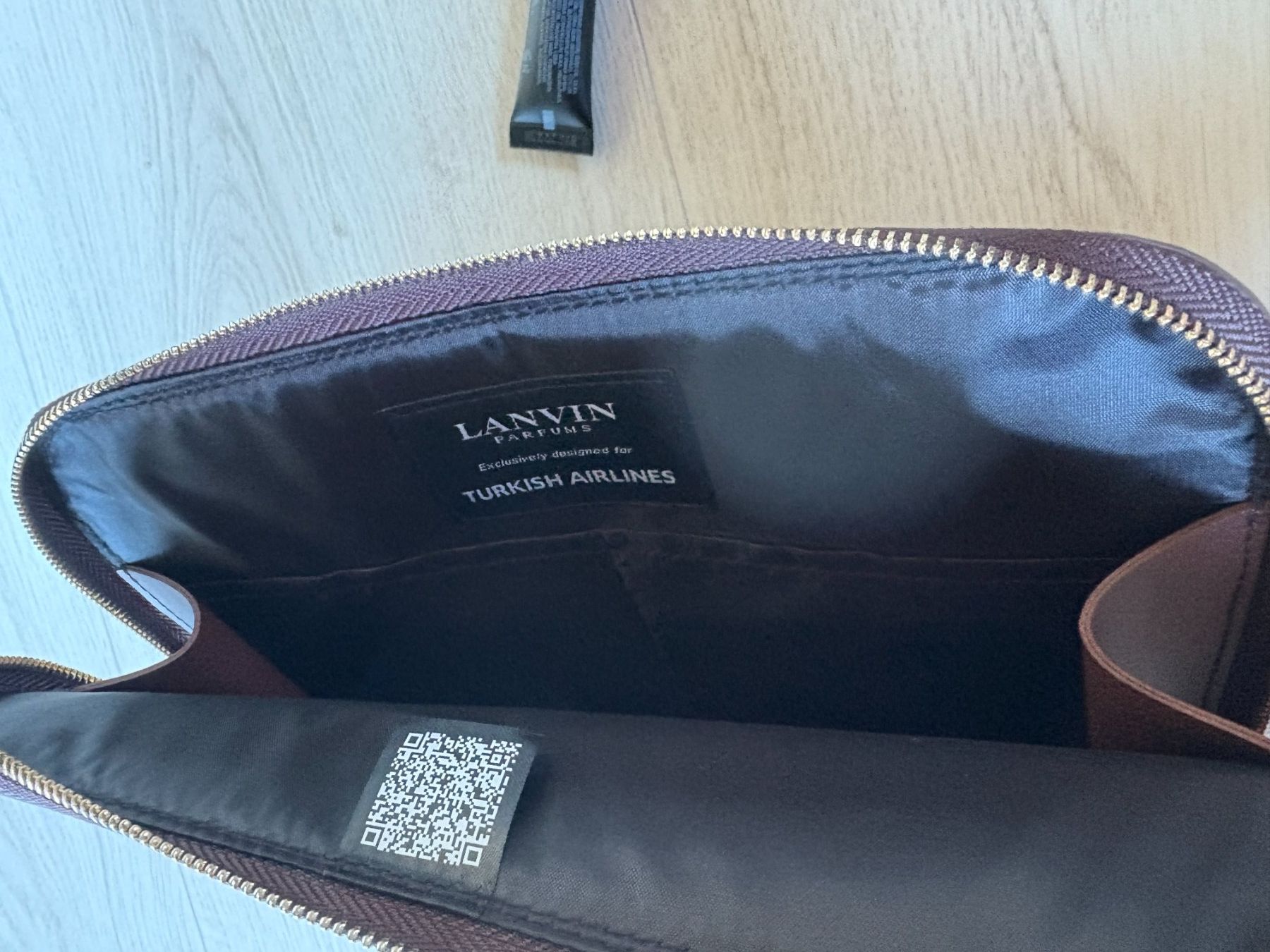 Lanvin Custodie per cosmetici: Lanvin Necessaire mit Inhalt – Nuovo (secondo la descrizione) da Mühleberg venduto da cupra80 1