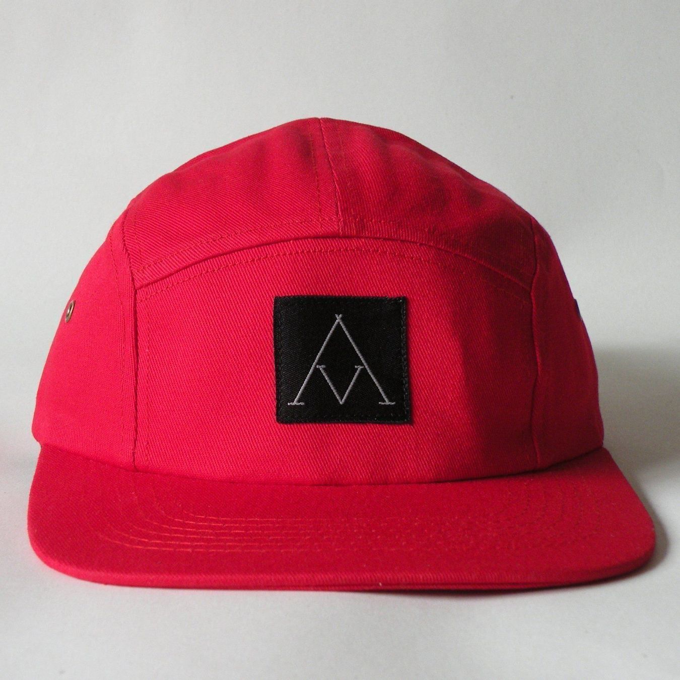 Copricapi, berretti & cappellini: 5-Panel Cap von We Are V – Nuovo e nell'imballaggio originale da Schüpfheim venduto da WeAreV