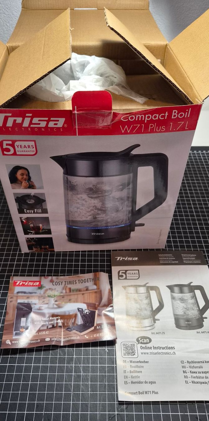 Trisa Bollitori: Wasserkocher Trisa Compact Boil W71 Plus – Usato da Naters venduto da WayneRandom 3