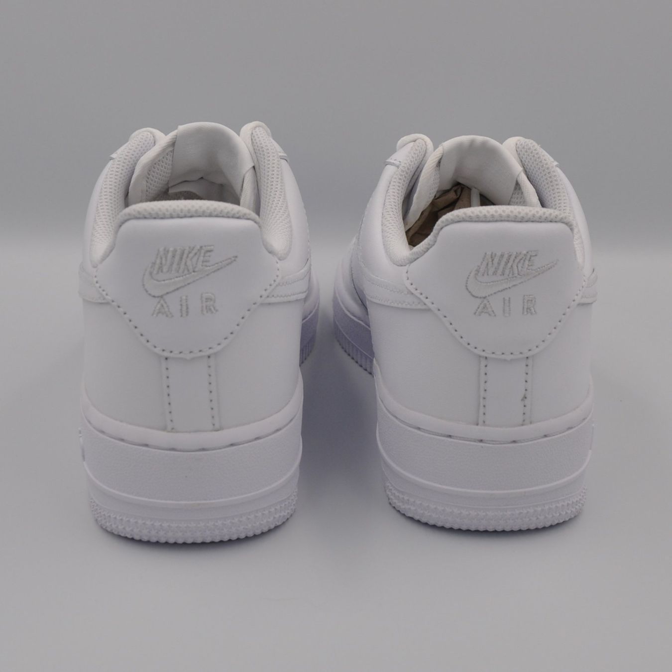 Nike Scarpe da donna: Nike Air Force 1 W White 38 – Nuovo e nell'imballaggio originale da Bern venduto da SneakerheavenLT 4