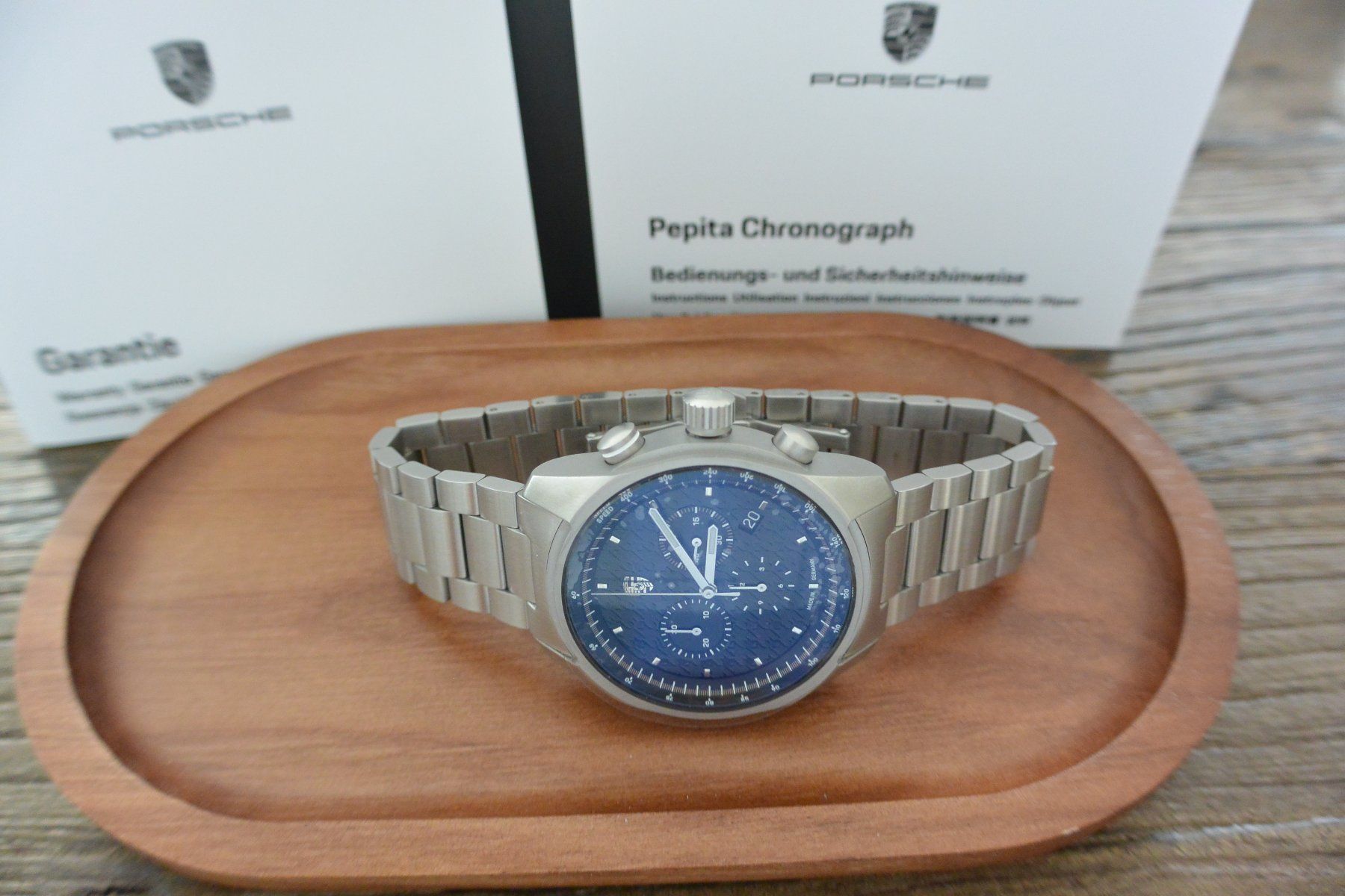 Porsche Orologi: Porsche Pepita Chronograph 42mm – Nuovo e nell'imballaggio originale da Laupen ZH venduto da Tremila