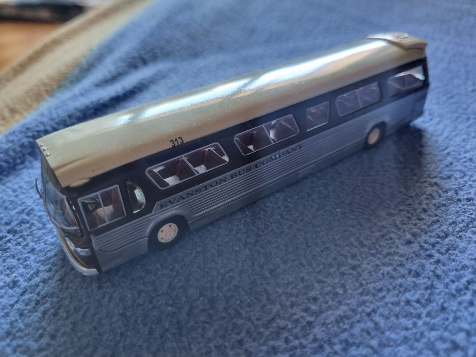 Busch Modellini d'auto: bus us – Usato da yverdon-les-bains venduto da jonathan21 1