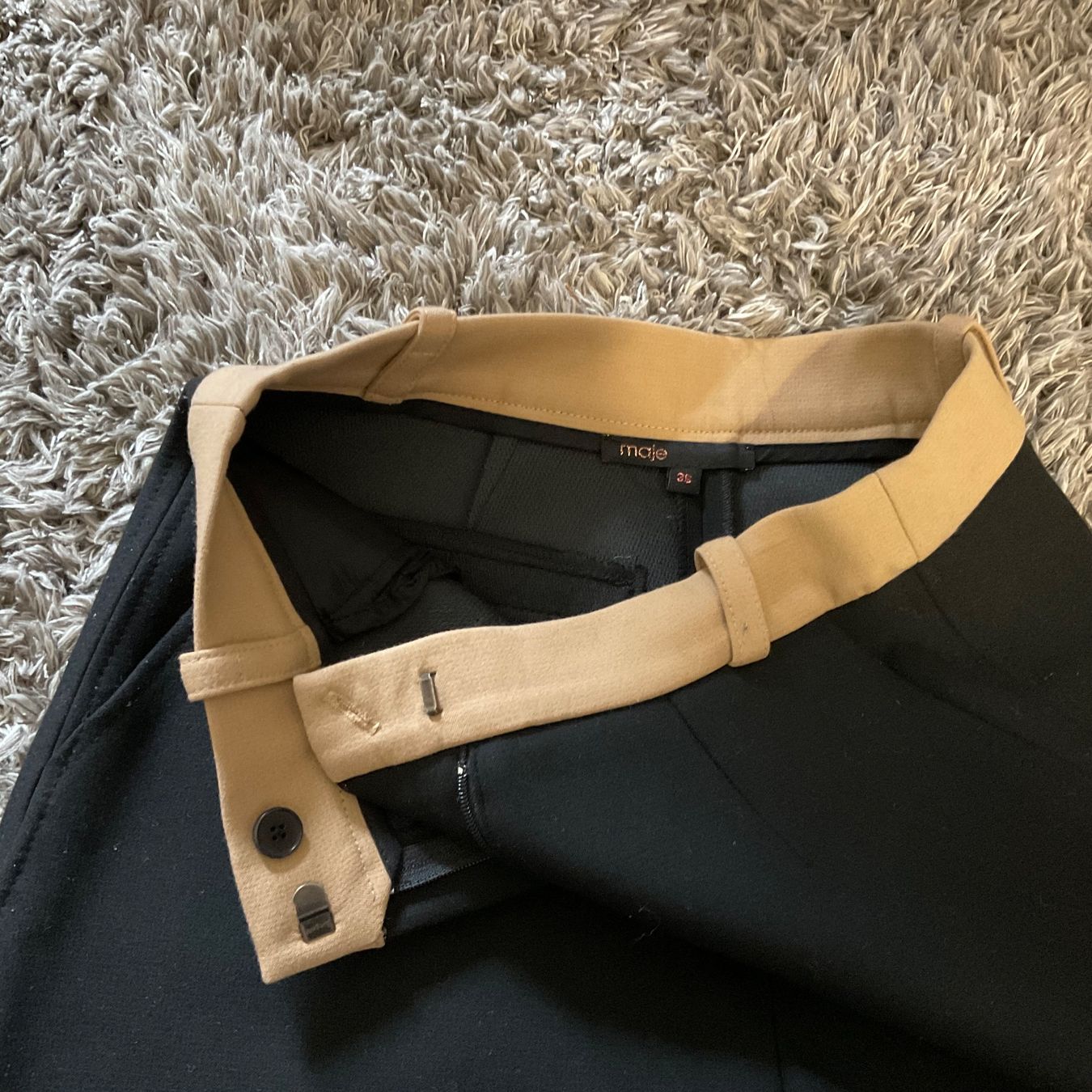 Maje Hosen: MAJE Short pants 36 Sandro Hose – Gebraucht aus Kriens von bonobo40 2