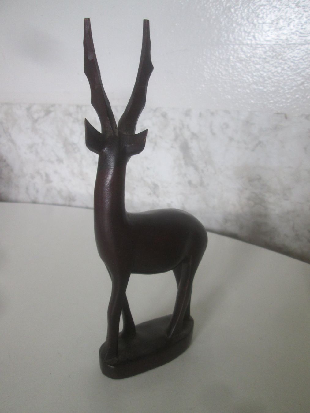 Statuette: Antilope aus Holz – Usato da Sementina venduto da babucia 1